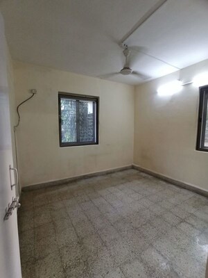 Room in 1 BHK Apartment at Roop Varsha CHS, Andheri East – for Sale