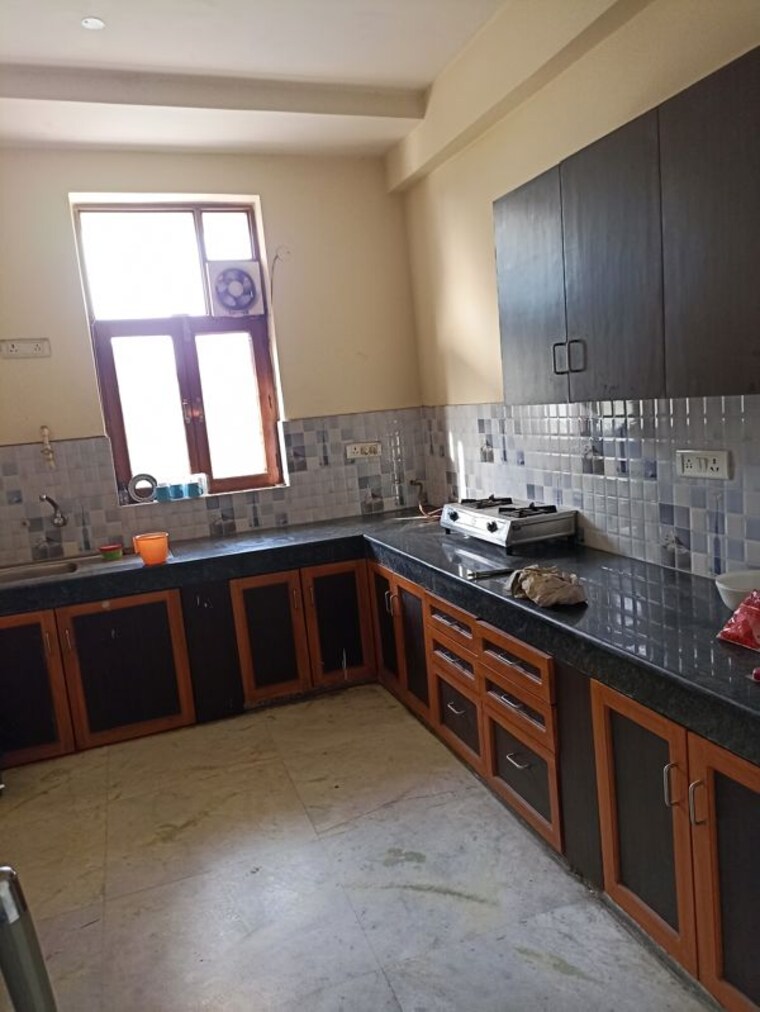 Kitchen, supertech-cape-town 2.5 Bedroom 1325 Sq.Ft. Apartment In Sector 74 Noida 10239334