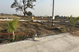  Plot For Sale in Manish Nagar