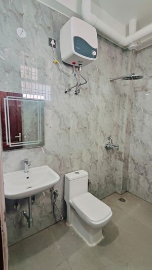 Bathroom in 2 BHK Builder Floor at Sector 31 – for Rent