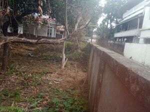   Plot at Kuriachira – for Sale