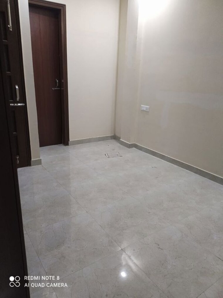 Room, jaipuria-plaza 2 Bedroom 1000 Sq.Ft. Independent House In Sector 26 Noida 10239406