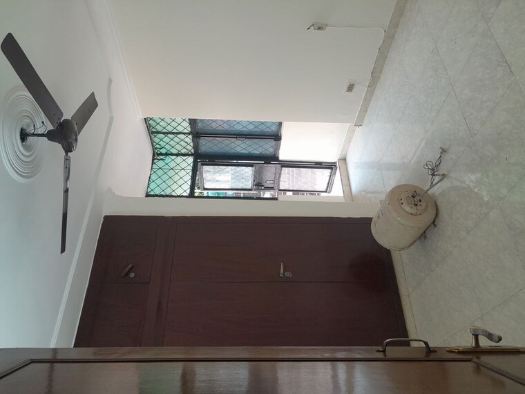 undefined, ip extension 3 Bedroom 1350 Sq.Ft. Apartment In Ip Extension Delhi 10239458
