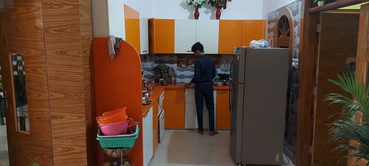 Kitchen, bharat colony 6+ Bedroom 150 Sq.Yd. Independent House In Bharat Colony Faridabad 10239462