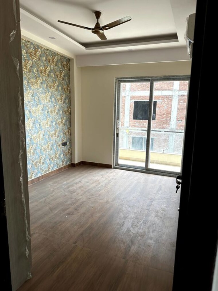 Room, sector 30 2 Bedroom 1800 Sq.Ft. Builder Floor In Sector 30 Faridabad 10239438