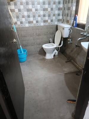 Team Area in 2 BHK Villa at RWA Apartments, Sector 31 – for Rent