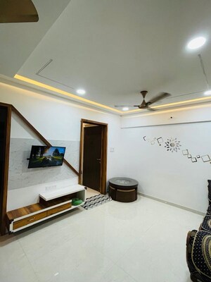 Furnished Amenities in 2 BHK Apartment at Majestique Towers, Kharadi – for Rent