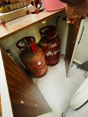 Furnished Amenities in 2 BHK Apartment at Majestique Towers, Kharadi – for Rent