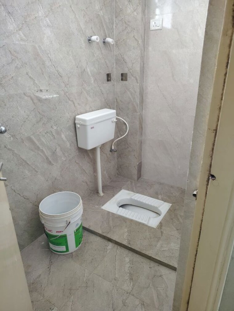 Bathroom, bariatu 3 Bedroom 1500 Sq.Ft. Apartment In Bariatu Ranchi 10239481