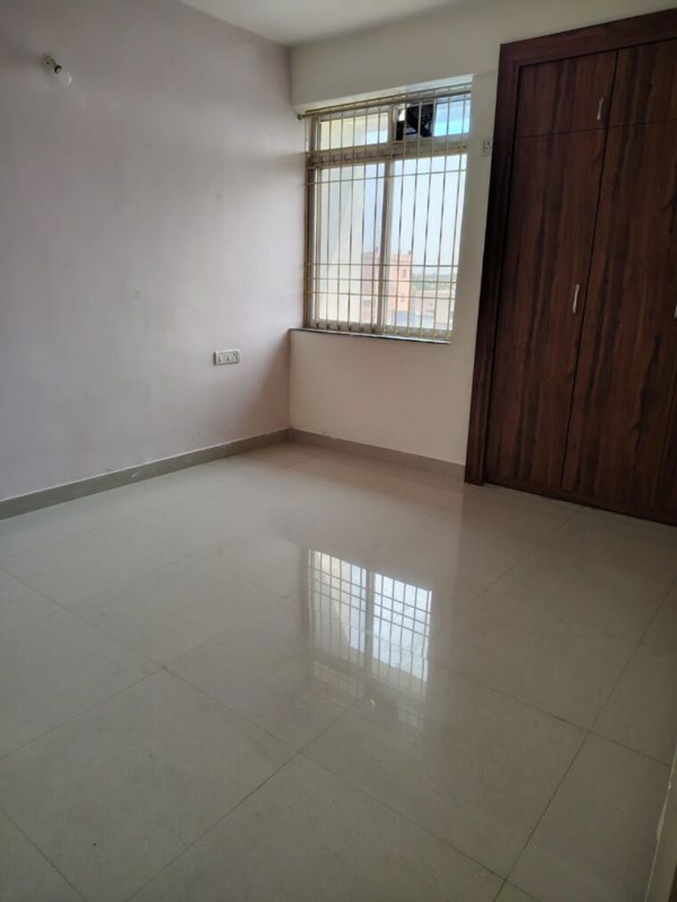 Room, bariatu 3 Bedroom 1500 Sq.Ft. Apartment In Bariatu Ranchi 10239481