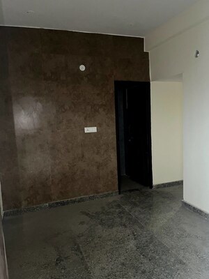 1 BHK Builder Floor For Rent in Sector 31