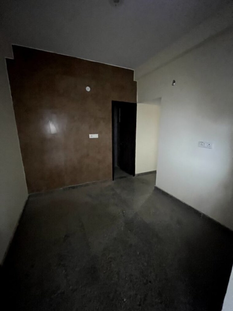 Room, sector 31 1 Bedroom 450 Sq.Ft. Builder Floor In Sector 31 Faridabad 10239497