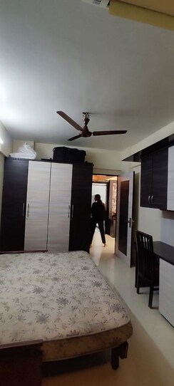 2 BHK Apartment For Rent in Kshitij CHS
