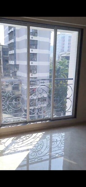 Bedroom in 3 BHK Apartment at Metro Millennium, Malad West – for Rent