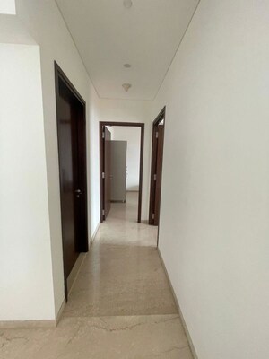 Building Lobby in 3 BHK Apartment at Lokhandwala Minerva Mahalaxmi, Mahalaxmi – for Rent