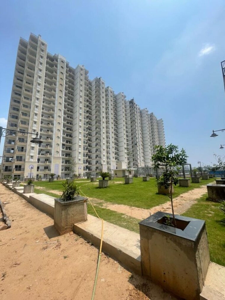 Exterior View, malwa-escon-primera 3.5 Bedroom 2450 Sq.Ft. Apartment In International Airport Road Zirakpur 10233888