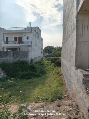  Plot – Exterior View View at Sector 28 - for Sale