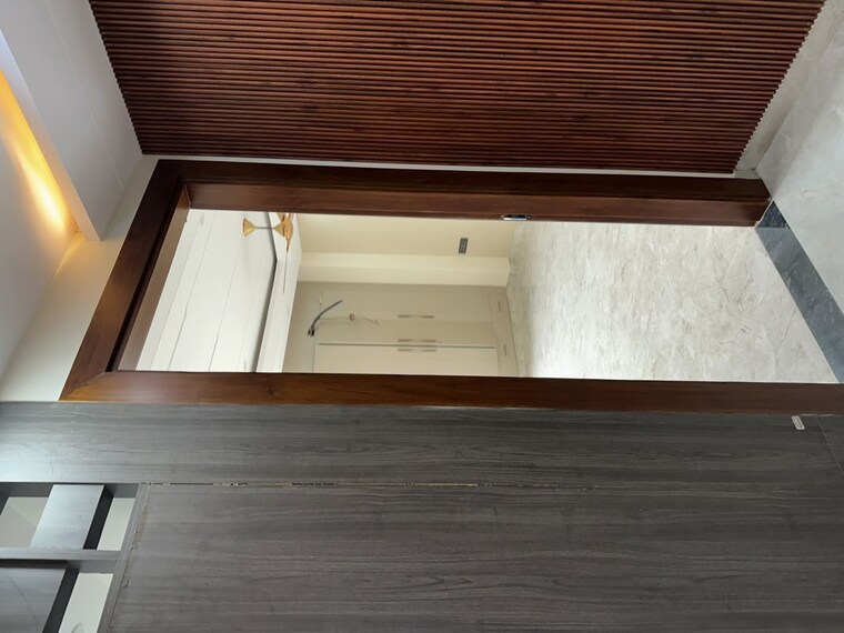 Room, sector 31 3 Bedroom 1800 Sq.Ft. Builder Floor In Sector 31 Faridabad 10239564