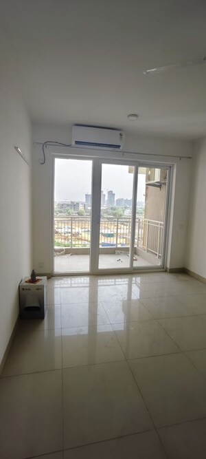 3 BHK Apartment For Rent in Emaar Palm Gardens, Sector 83