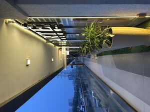  Shop For Rent in Smart World Orchard, Sector 61