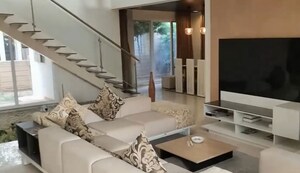 Living Room in 3 BHK Villa at Thirumalashettyhally – for Sale