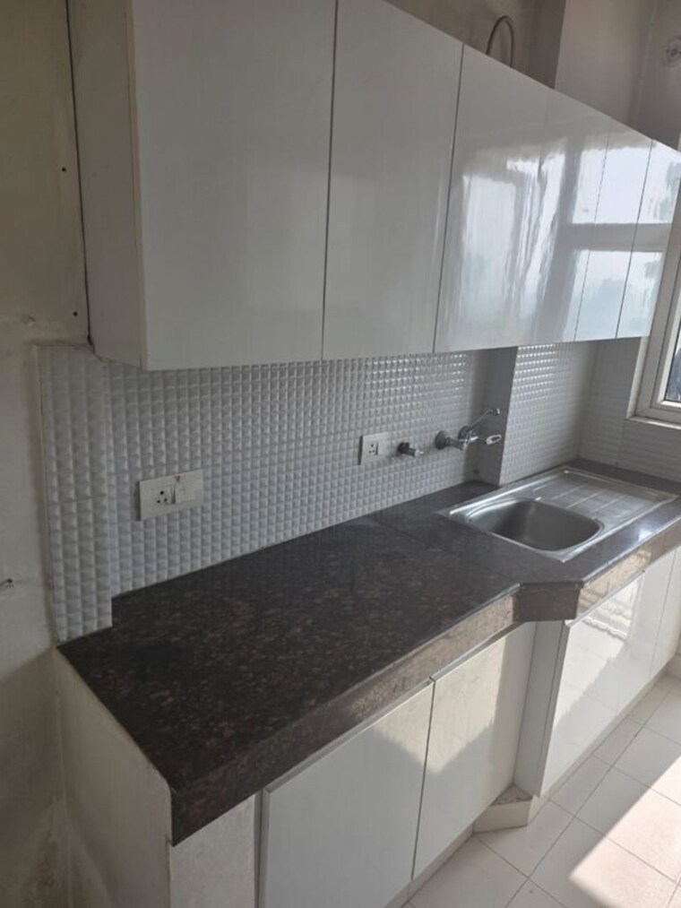 Kitchen, mapsko-royale-ville 3 Bedroom 1790 Sq.Ft. Apartment In Sector 82 Gurgaon 10239590