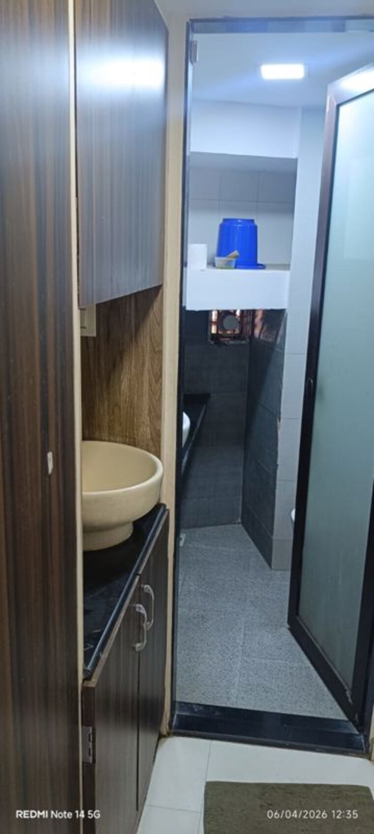 Other, naupada Commercial Office Space 600 Sq.Ft. In Naupada Thane 10239584