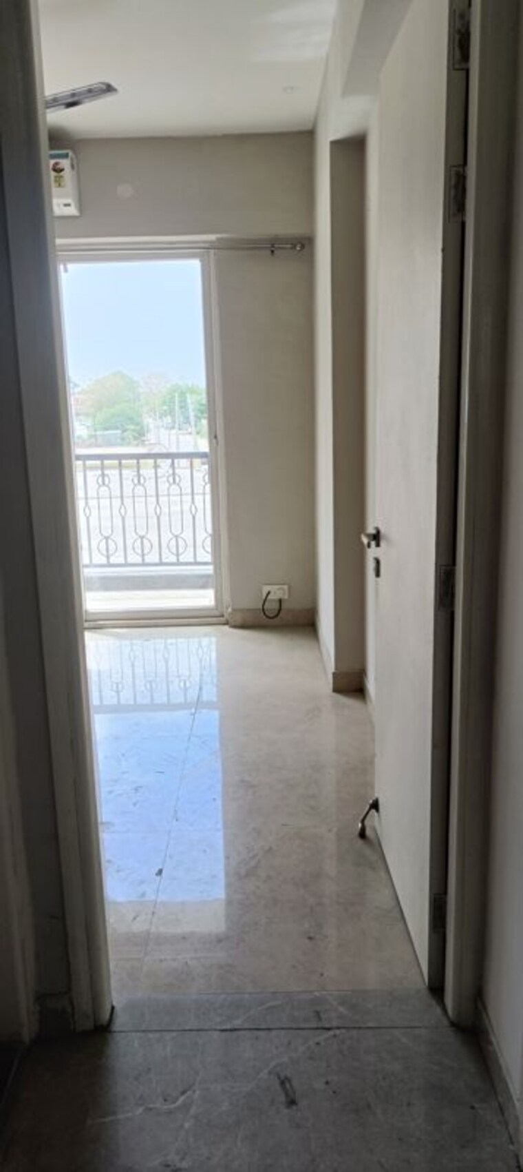 Room, signature-global-city-81 3 Bedroom 1419 Sq.Ft. Apartment In Sector 81 Gurgaon 10234775