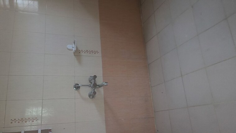 Bathroom, royal-park-yapral 3 Bedroom 1690 Sq.Ft. Apartment In Yapral Hyderabad 10239586
