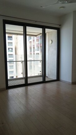 2 BHK + Pooja Room Apartment For Rent in New Cuffe Parade