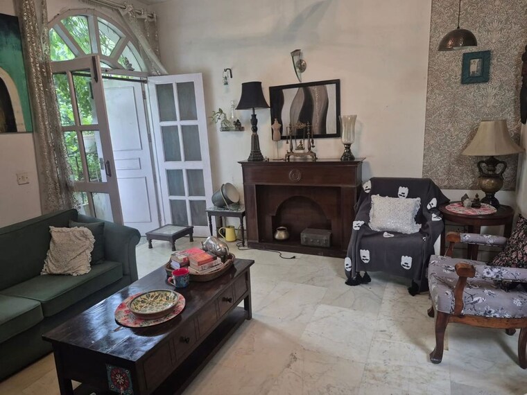 Living Room, atlantis-cghs 3 Bedroom 1450 Sq.Ft. Builder Floor In Sector 47 Gurgaon 10239610