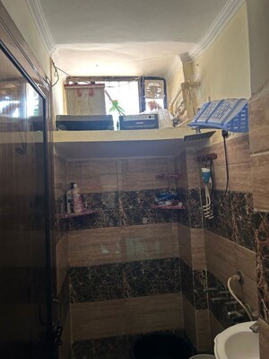 Bathroom in 1 BHK Apartment at Sector 10 Greater Noida – for Sale