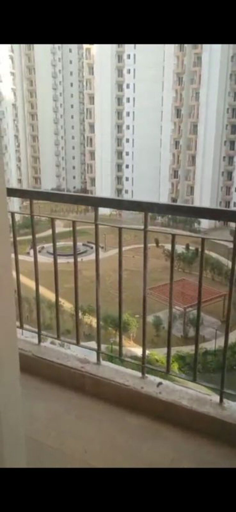 Balcony, amrapali-dream-valley 1 Bedroom 585 Sq.Ft. Apartment In Tech Zone 4 Greater Noida Greater Noida 10239658