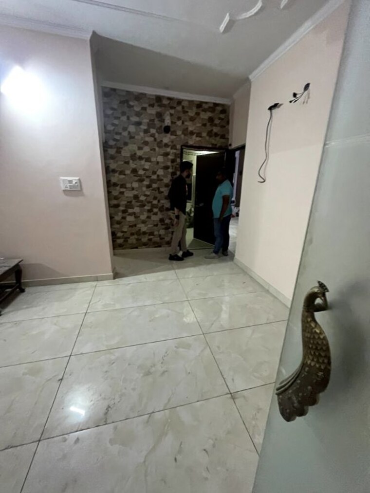 Bathroom, sector 31 3 Bedroom 250 Sq.Yd. Independent House In Sector 31 Faridabad 10239664