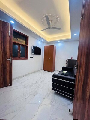 Living Room in 1 BHK Builder Floor at A P Wonders, Rohini – for Rent