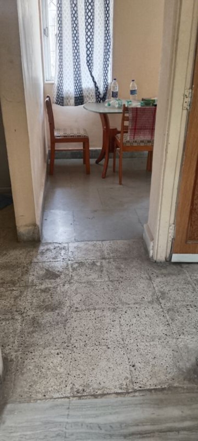  Parking, brindavan-society 1 Bedroom 550 Sq.Ft. Apartment In Uthalsar Thane 10239666