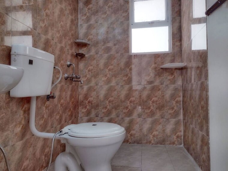 Bathroom, avl-36-gurgaon 2 Bedroom 711 Sq.Ft. Apartment In Sector 36 Gurgaon 10239698