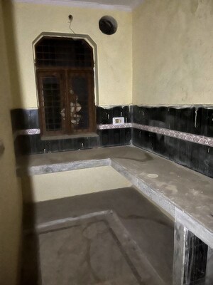 Kitchen in 1 BHK Builder Floor at Hbh Colony – for Rent