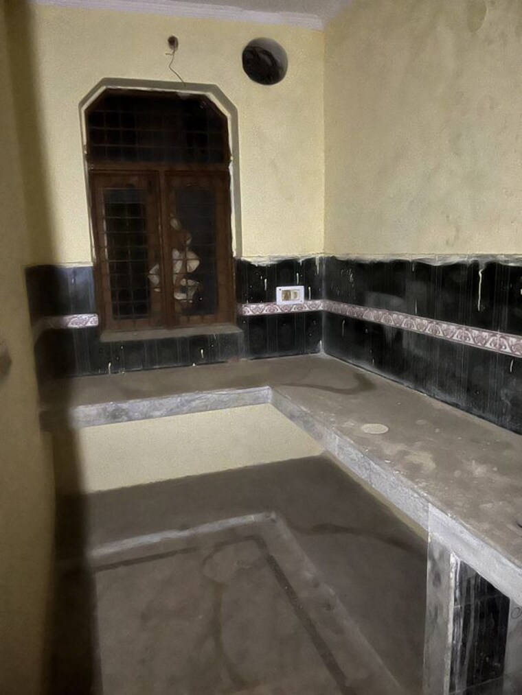 Kitchen, hbh colony 1 Bedroom 500 Sq.Ft. Builder Floor In Hbh Colony Faridabad 10239700