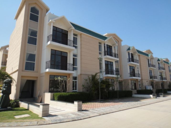 3 BHK +  1180 Sq.Ft. Builder Floor in Omaxe Silver Birch