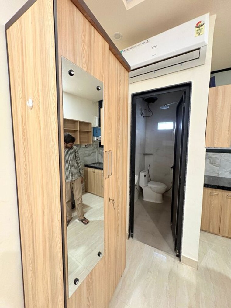 Bathroom, jagatpura Studio 400 Sq.Ft. Builder Floor In Jagatpura Jaipur 10239686