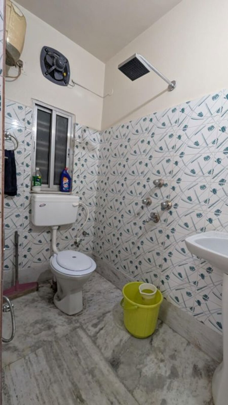 Bathroom, baguiati 2 Bedroom 1250 Sq.Ft. Apartment In Baguiati Kolkata 10239745