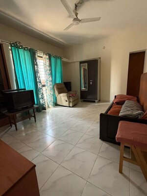 Bedroom in 3 BHK Apartment at Ishwar Parmar Trade Centre, Agarkar Nagar – for Rent