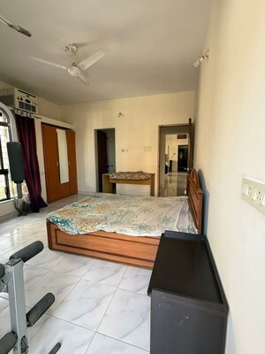Study Room in 3 BHK Apartment at Ishwar Parmar Trade Centre, Agarkar Nagar – for Rent