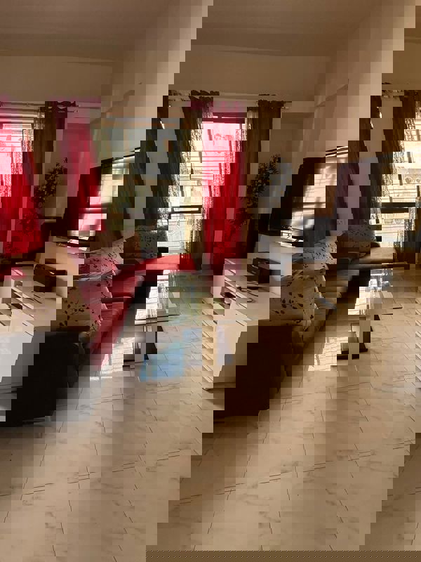 3 BHK 1500 Sq.Ft. Apartment in Ishwar Parmar Trade Centre