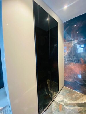 Furnished Amenities in 4 BHK Builder Floor at Ansal Plaza Sector-23, Sector 23 – for Rent