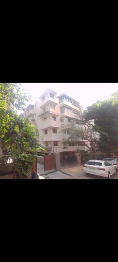 2 BHK Apartment For Rent in Loyalka Apartment