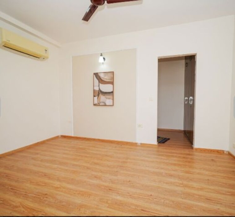 Room, experion-the-heart-song 3.5 Bedroom 2003 Sq.Ft. Apartment In Sector 108 Gurgaon 10239788