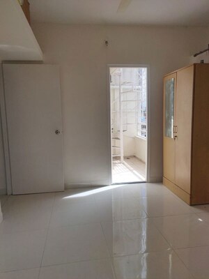 Bedroom in 2 BHK Apartment at Wadgaon Sheri – for Rent