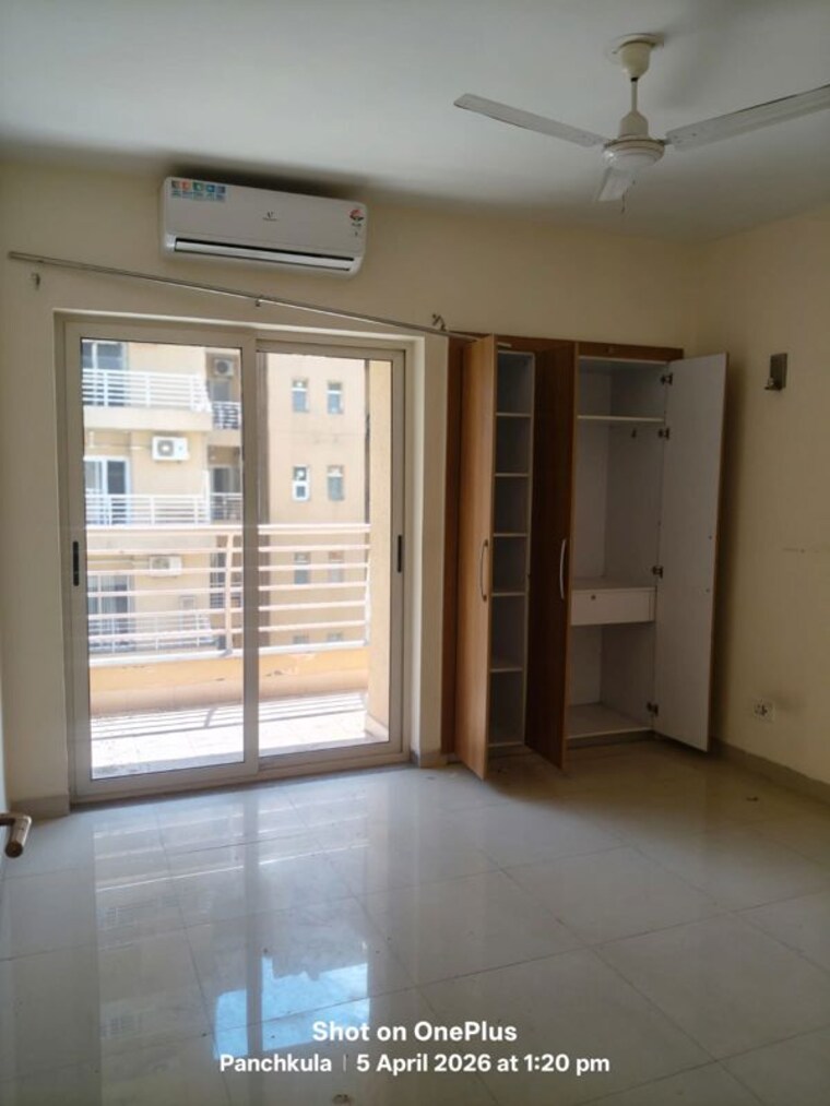 Room, sector 20 3.5 Bedroom 1850 Sq.Ft. Builder Floor In Sector 20 Panchkula 10239800